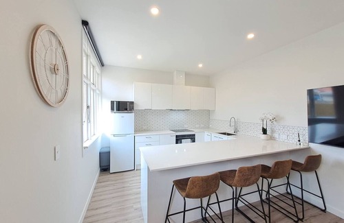 Saint Kilda Apartment | Tainui Charm - 2 Apartments