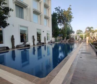 Kalol Hotel | Taj Gandhinagar Resort and Spa