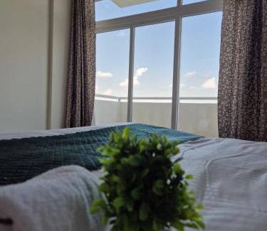 Taj Ganj Apartment | TAJ SERENITY-Cozy Apartment for 4