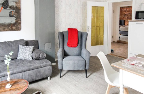 Ipsheim Apartment | Take a relaxing break in the charming farmhouse in the Middle Franconian wine country.