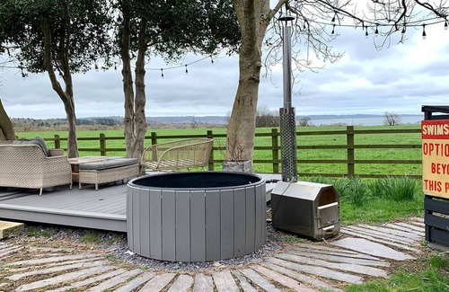 Bangor Apartment | Tal Y Bont Uchaf Stables - a hot tub that sleeps 16 guests in 5 bedrooms