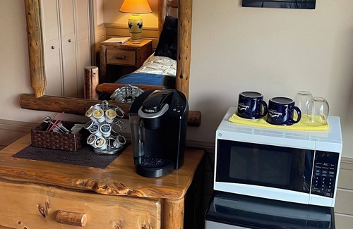 Susitna North Cabin | Talkeetna Denali View Lodge and Cabins