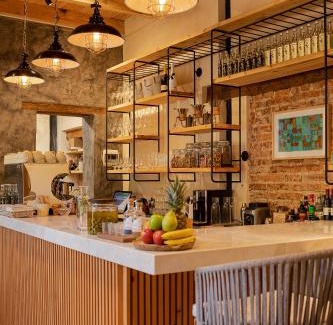 De Guadalupe Hotel | Taller de Juan - Casa Hotel