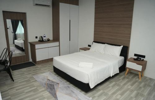 Bunsit Hotel | Taman Bandukan Riverside Resort