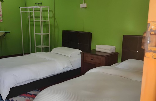 Kuala Tahan House | Taman Negara Rainbow Guesthouse