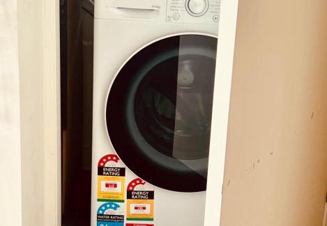 Grindelwald Apartment | Tamar Valley Treetop Retreat with River Views