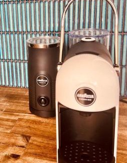 Grindelwald Apartment | Tamar Valley Treetop Retreat with River Views