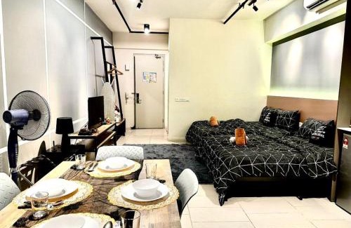Cyberjaya Apartment | Tamarind Suite- Deluxe 2 bed studio Cyberjaya