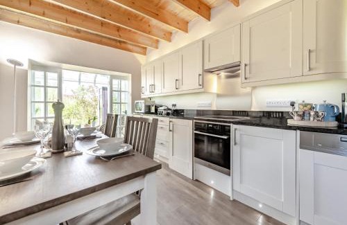 Narberth House | Tan Y Castell Cottage - Llanmill