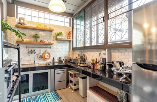 Thung Wat Don Villa | TANACASA 12 —Large Sathorn Townhome 6BR w/Parking