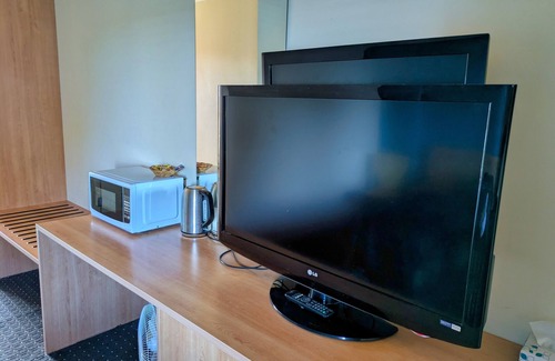 Triabunna Hotel | Tandara Motor Inn