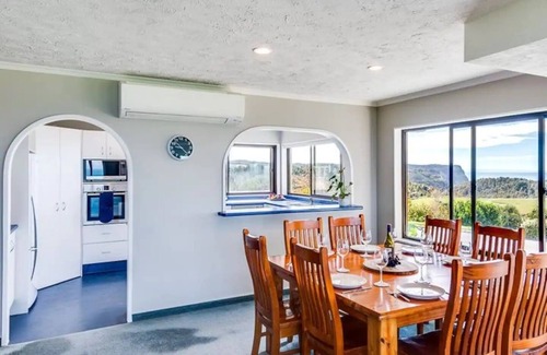 Tangoio House | Tango10 Accommodation