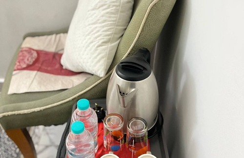 Al Wahdah Apartment | Tanih Place 3