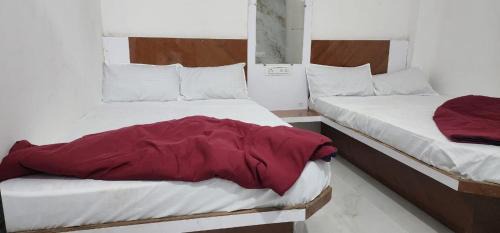 Omkareshwar Hotel | Tanisha inn