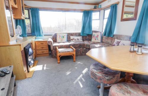 Bryngwran House | Tanyfron Holiday Caravan