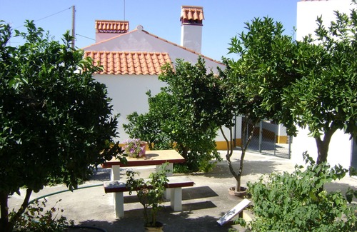 Barretos Cottage | Tapada da Beirã - Private Room in House