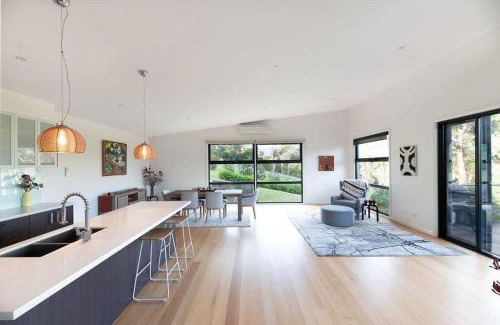 Healesville House | Tarrawarra Retreat