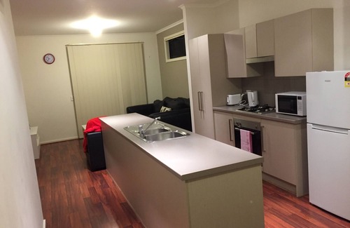 Athol Park Apartment | Tasha's Apartments on Kerry