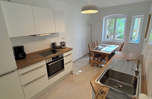 Lichterfelde Apartment | tastefully furnished & quiet apartment in West Lichterfelde