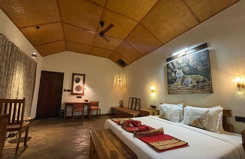 Tala Hotel | Tathastu Bandhavgarh