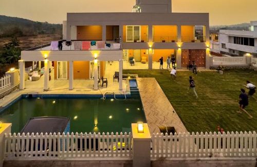 Neral Villa | Tathastu Farm Stay