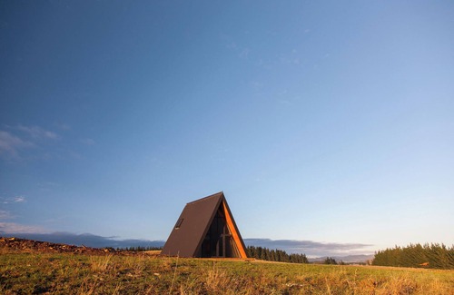 Hurunui District Cabin | Tawanui Farm A-Frame Cabin with hottub