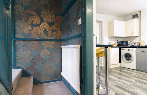 Durham Apartment | Taylor House; for contractors, families, cyclists