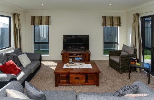 Napier House | Te Awa Napier Treasure - Napier Holiday Home