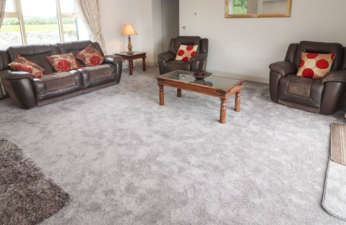 Corofin House | TEACH DE BARRA, pet friendly, with a garden in Corofin, County Clare