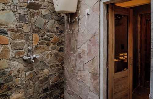 Talab Resort | Tehla Bagh