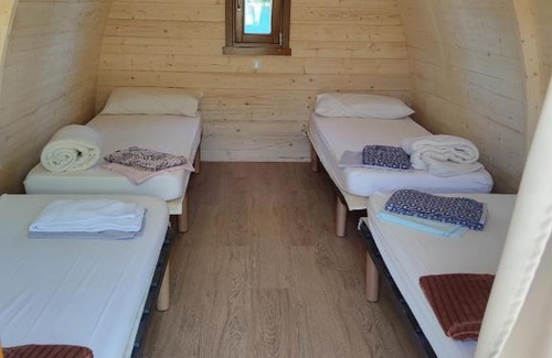 Arzua Other | TEIRABOA BASE CAMP