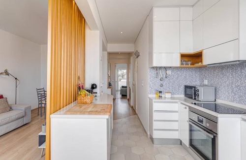 Linda-a-Velha Apartment | Tejo River View Apartment nearby Belém