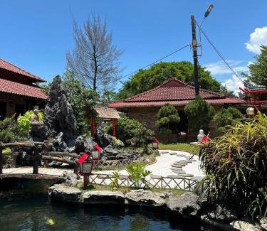 Phu Loc House | Temple Stay - Diem Phung Pagoda