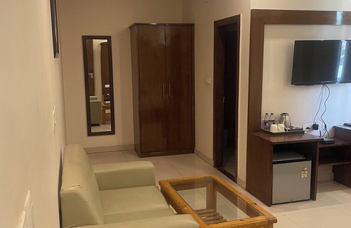 Badrinath House | Temple View Badrinath House