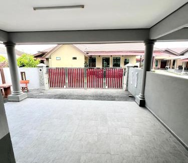 Batu Buruk House | Teratai Homestay 3 Batu Buruk