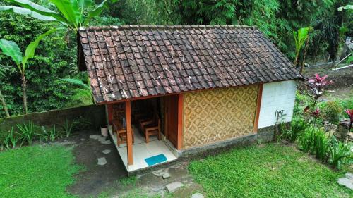 Kecamatan Montong Gading House | Tereng Wilis Jungle Inn