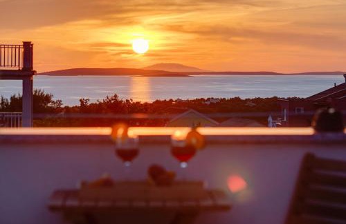 Povljana Villa | Terra Maiorum -12 person private Villa - heated pool and water massage