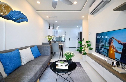 Phuong 8 Apartment | Terra Royal Luxury Vacation