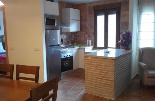 Toledo City Center Apartment | Terrace house in Edif Toledo Magico, ideal for 7 people.