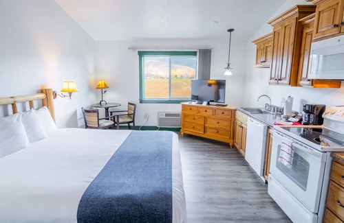 Victor Hotel | Teton Valley Motel