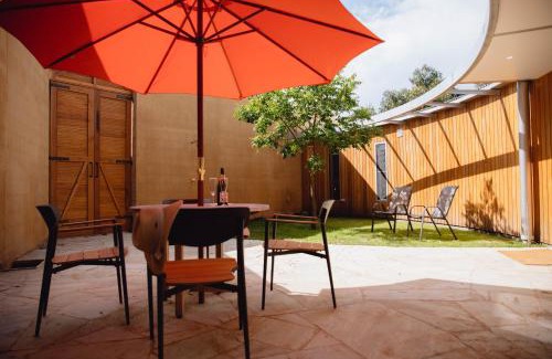 Nungurner House | Teulu House - Luxury Retreat in Nungurner