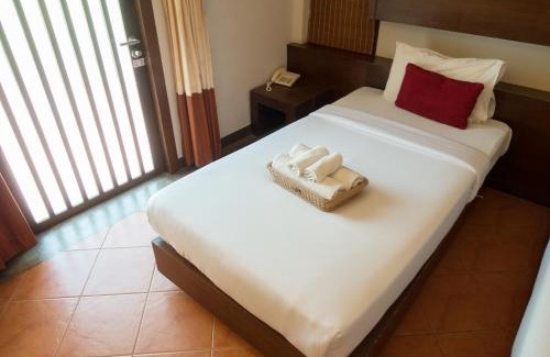 Yen Son Bed & Breakfast | Thành tuyên tour