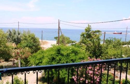 Kamariotissa House | Thanasis Matsas Rooms