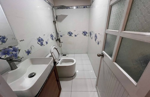 Bau Bang Hotel | Thanh Hang Hotel