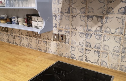 Cordal Cottage | Thatched Cottage with panoramic views, near Castleisland, Kerry