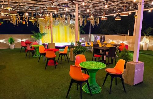 Maihar Hotel | The कस्तूरी