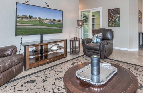 Sun City Grand-desert Horizon House | The 19th Hole! Sun City Grand