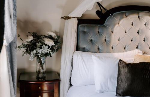 Warwick Bed & Breakfast | The Abbey