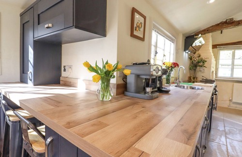 Bury St Edmunds House | The Abbey Cottage