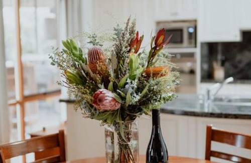 Melbourne House | The Acreage in the Yarra Valley